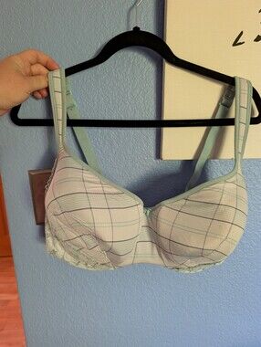 Lane Bryant Cacique Bra 40F EUC Lightly Lined Balconette Plaid Lace Blue White